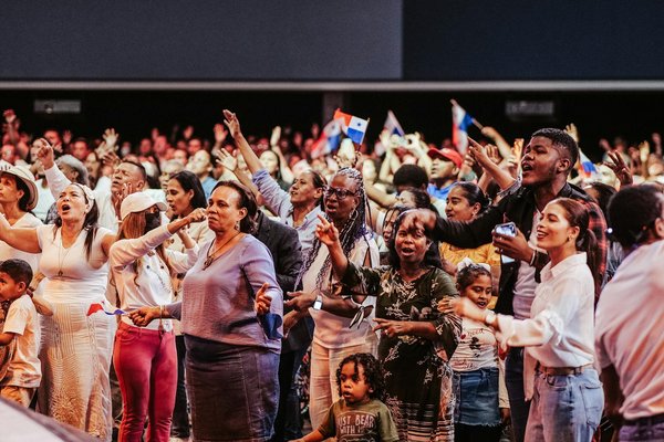 Le Cirque et le Bien-être Psychologique : Guérison par le Mouvement Artistique